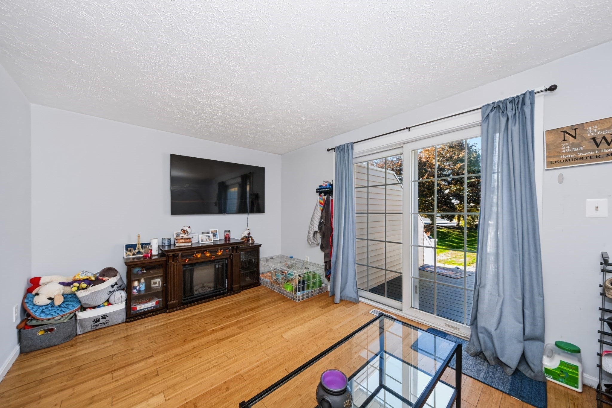 14 Fernwood Dr #B, Leominster, MA, 14 Fernwood Dr #B, Leominster, MA Photo #16