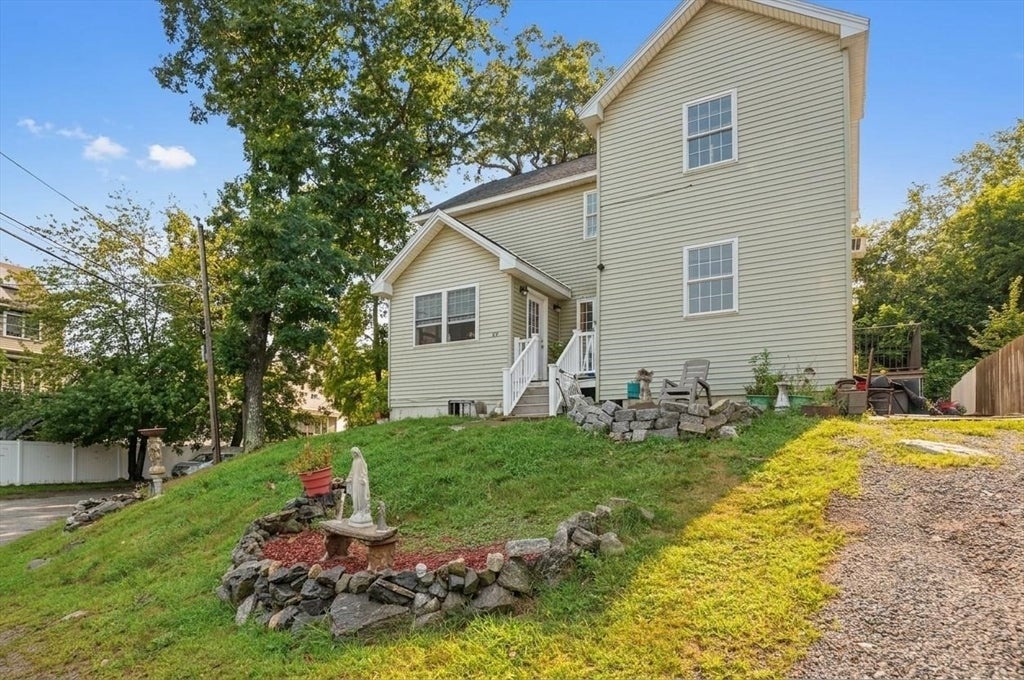 47 Pine Hill Road, Worcester, MA, 47 Pine Hill Road, Worcester, MA Photo #2