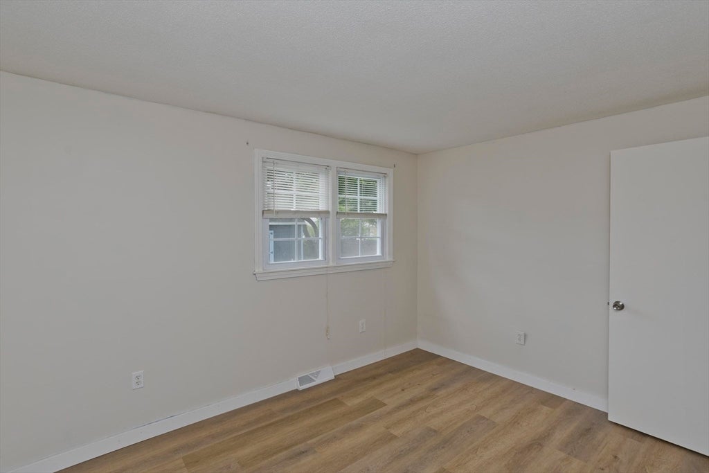 70 Yeoman Avenue, Westfield, MA, 70 Yeoman Avenue, Westfield, MA Photo #36