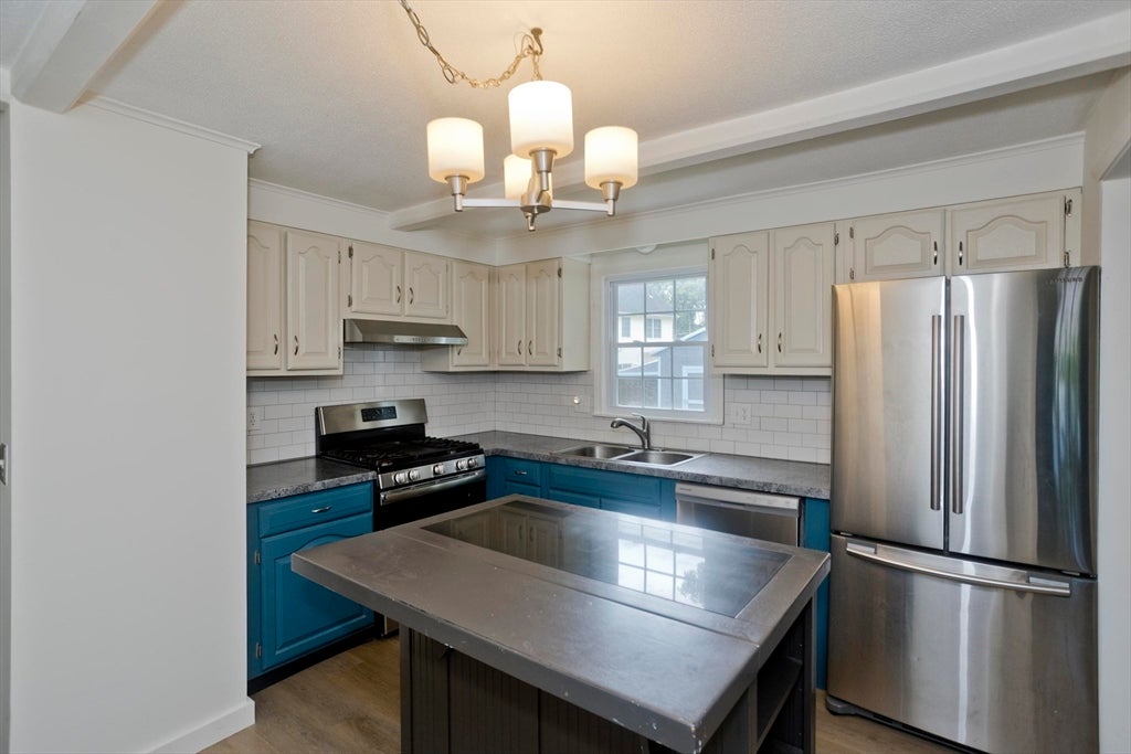 70 Yeoman Avenue, Westfield, MA, 70 Yeoman Avenue, Westfield, MA Photo #12