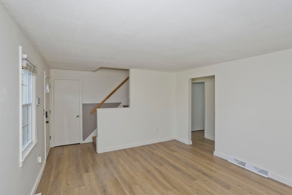 70 Yeoman Avenue, Westfield, MA, 70 Yeoman Avenue, Westfield, MA Photo #31