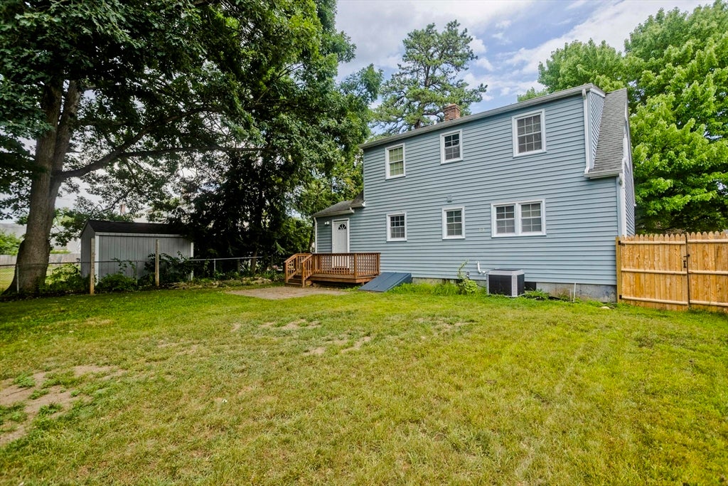 70 Yeoman Avenue, Westfield, MA, 70 Yeoman Avenue, Westfield, MA Photo #8