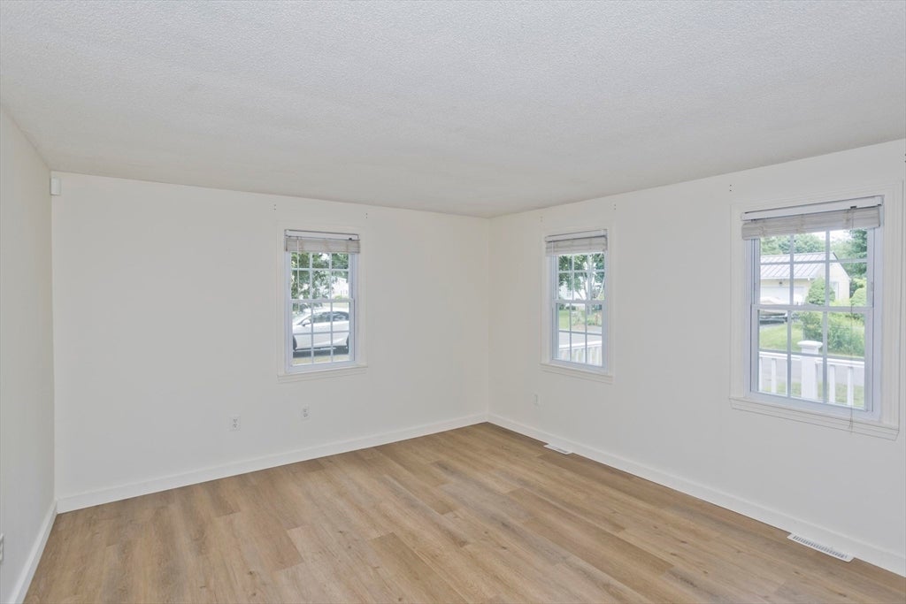 70 Yeoman Avenue, Westfield, MA, 70 Yeoman Avenue, Westfield, MA Photo #30