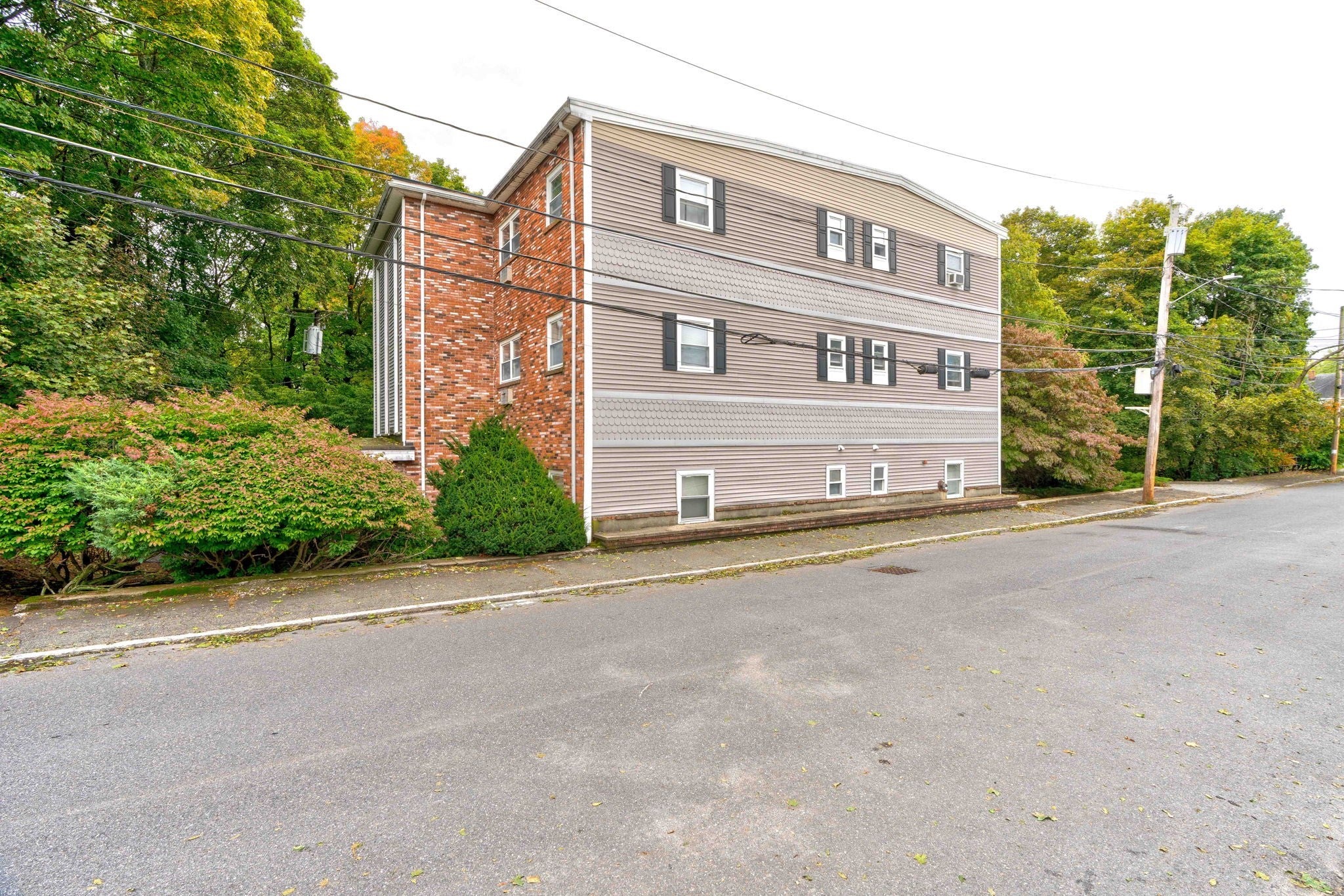 10 Beacon St #103, Woburn, MA, 10 Beacon St #103, Woburn, MA Photo #2