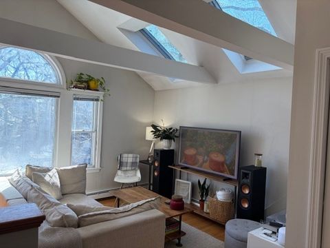 Photo of 127 Kilsyth Rd #6, Boston, MA 02135 (MLS # 73483798)