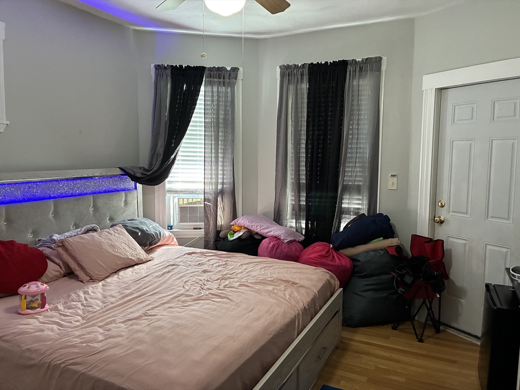 71 West Selden St 3