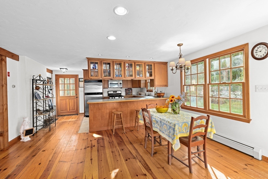 18 Atwood St