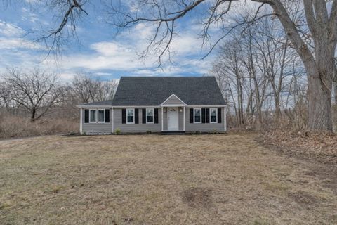 Photo of 336 Allen Ave, North Attleboro, MA 02760 (MLS # 73474856)