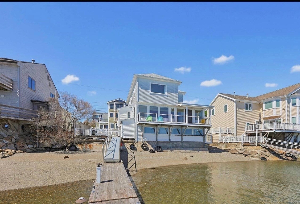 57 Edgewater Rd, Hull, MA Photo #4