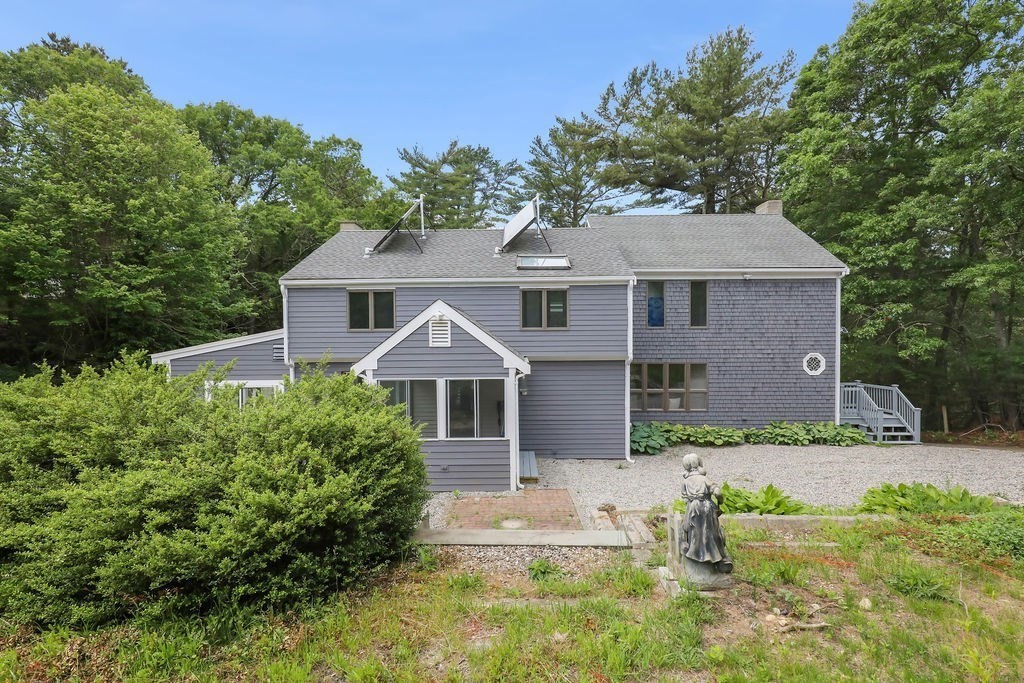 37 Pickerel Way