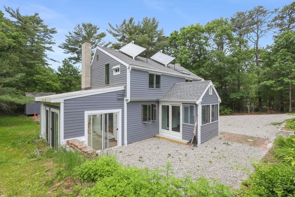 37 Pickerel Way