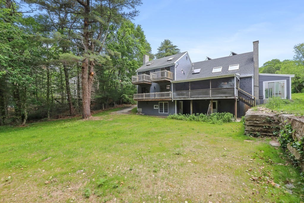 37 Pickerel Way