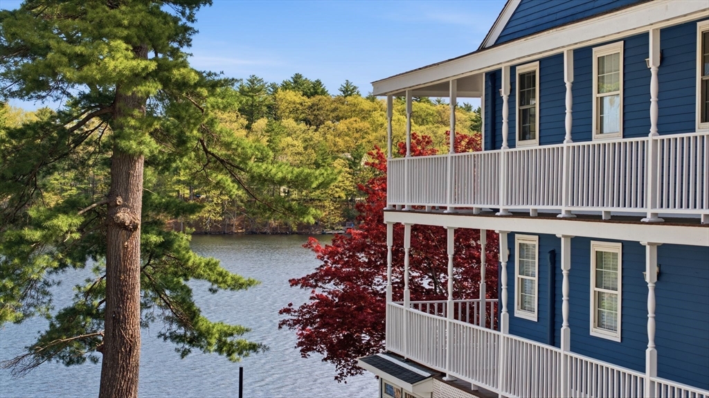 105 Lakeshore Dr, Georgetown, MA Photo #33