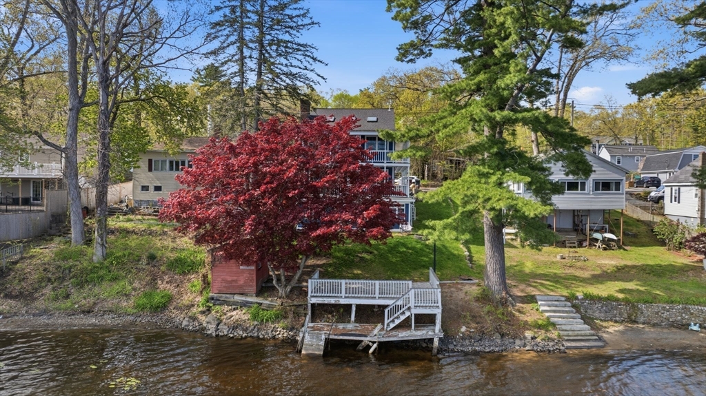 105 Lakeshore Dr, Georgetown, MA Photo #28