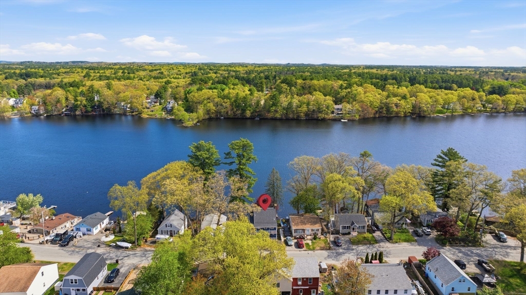 105 Lakeshore Dr, Georgetown, MA Photo #36