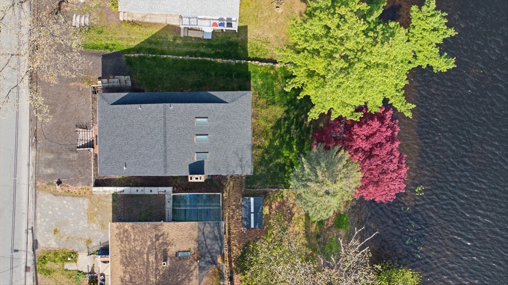 105 Lakeshore Dr, Georgetown, MA Photo #30