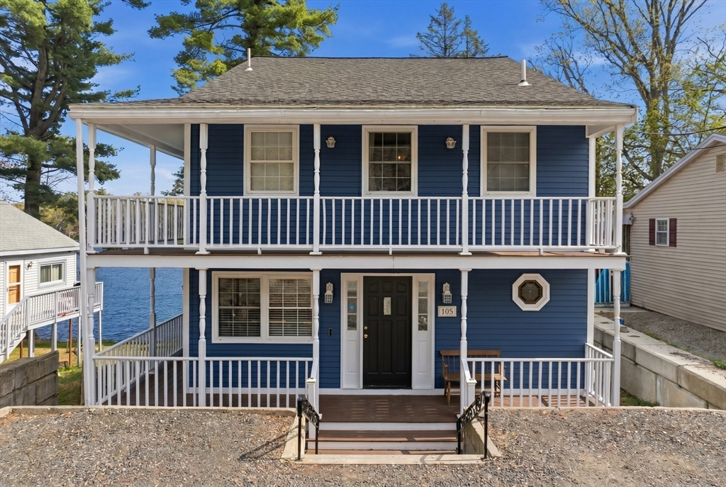 105 Lakeshore Dr