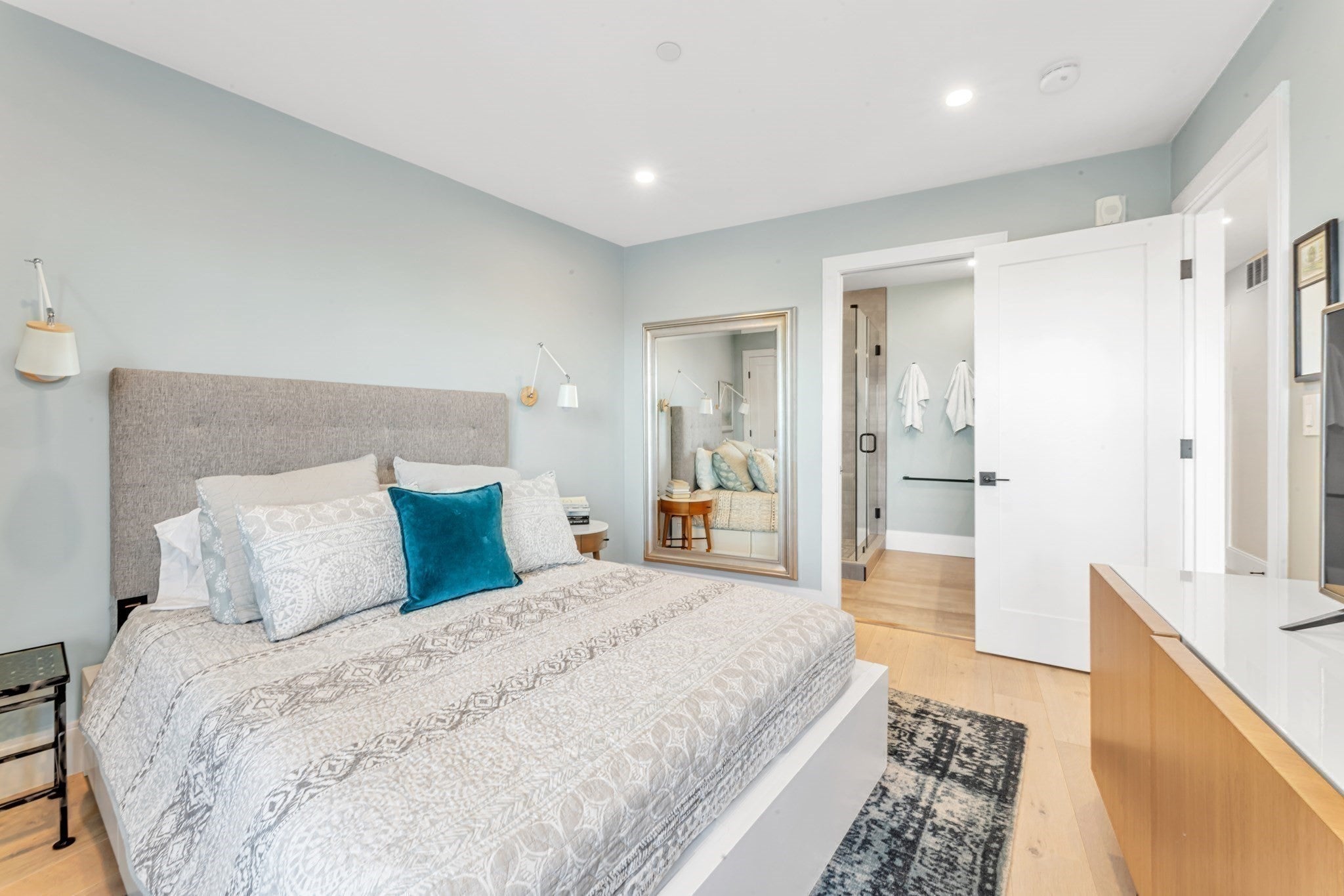322 Bunker Hill St #3, Boston, MA, 322 Bunker Hill St #3, Boston, MA Photo #23