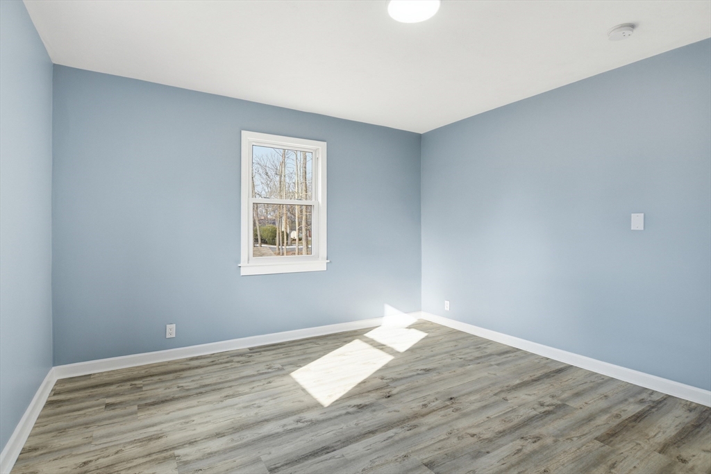 259 Ohio Ave, West Springfield, MA Photo #18