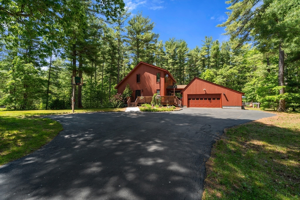 47 Walnut Plain Rd