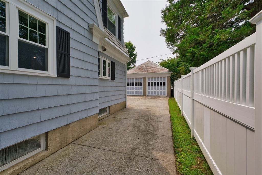27 Meriam St.