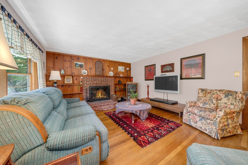 204 Hill Rd