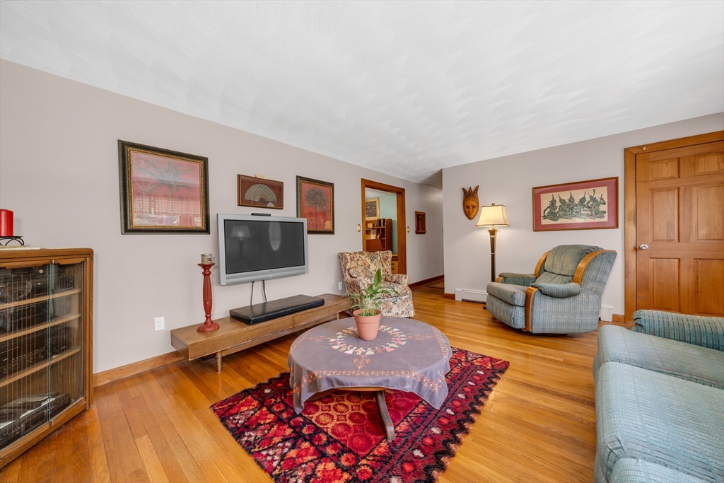 204 Hill Rd