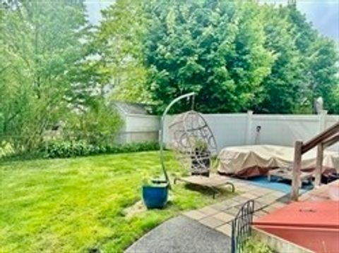 26 Bacon Street 26 Watertown MA 02472