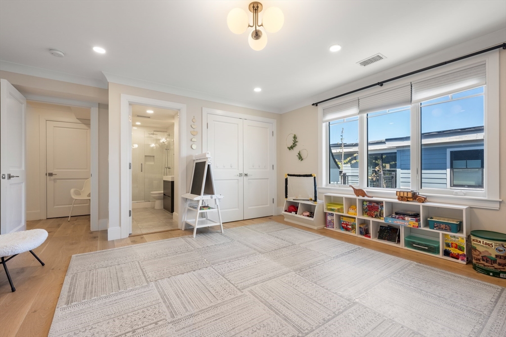 80 Verndale St #80, Brookline, MA Photo #19