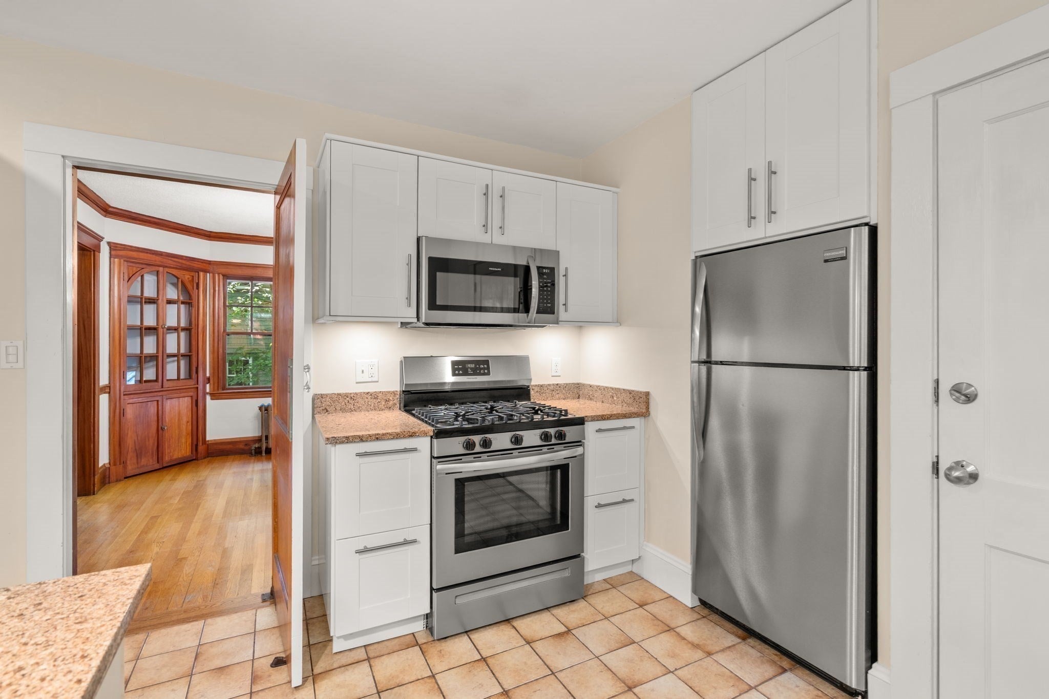 36 Milton Road, Brookline, MA Photo #24