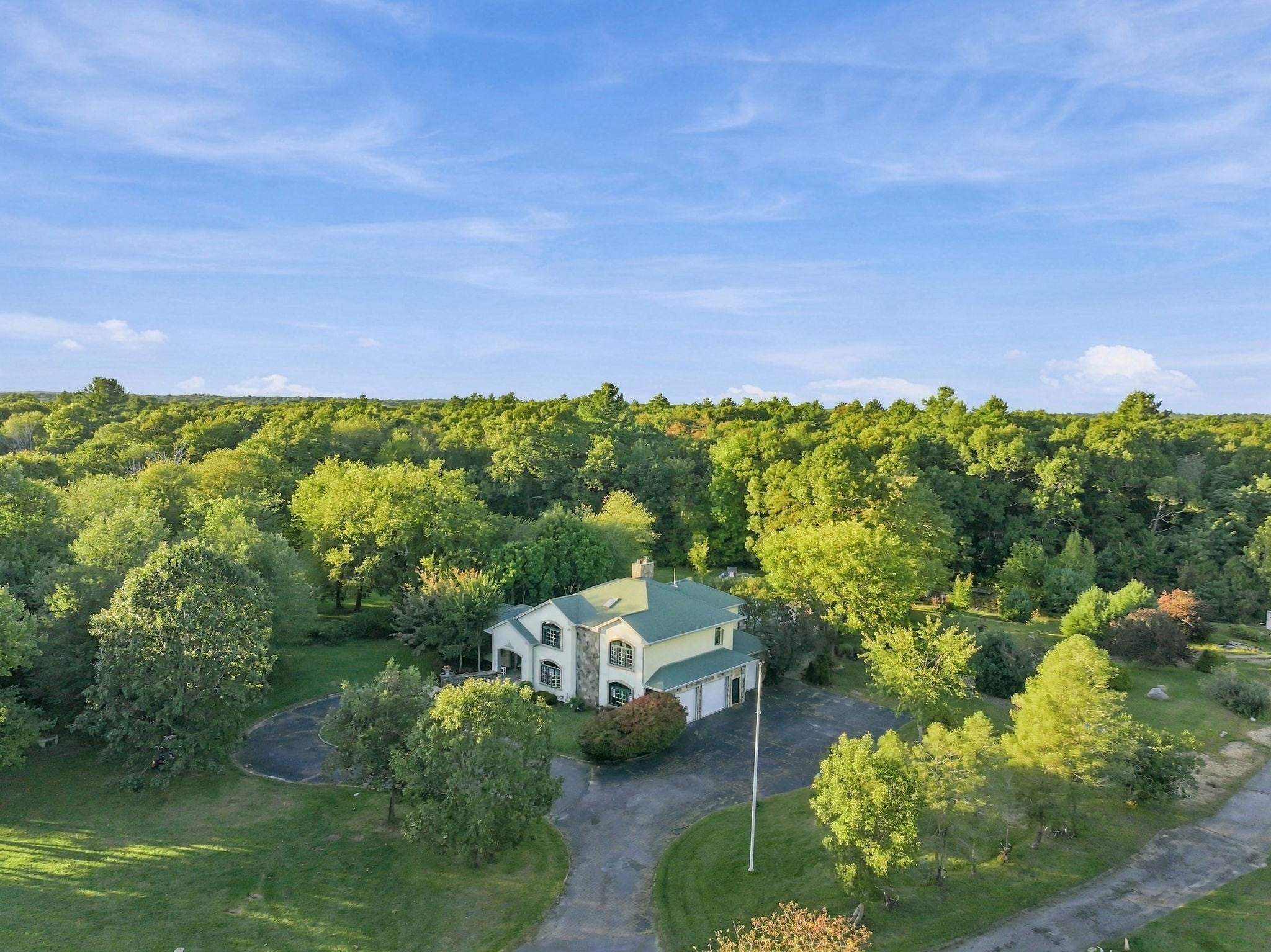 Photo of 3147 Sharps Lot Rd, Dighton, MA
