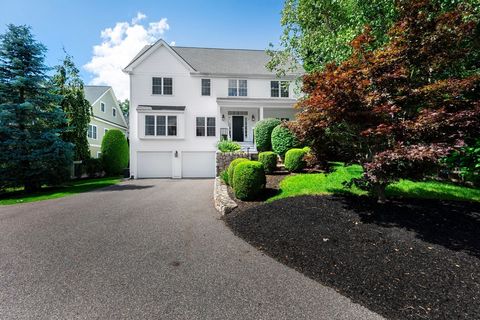 14 Brattle Ln Arlington MA 02474