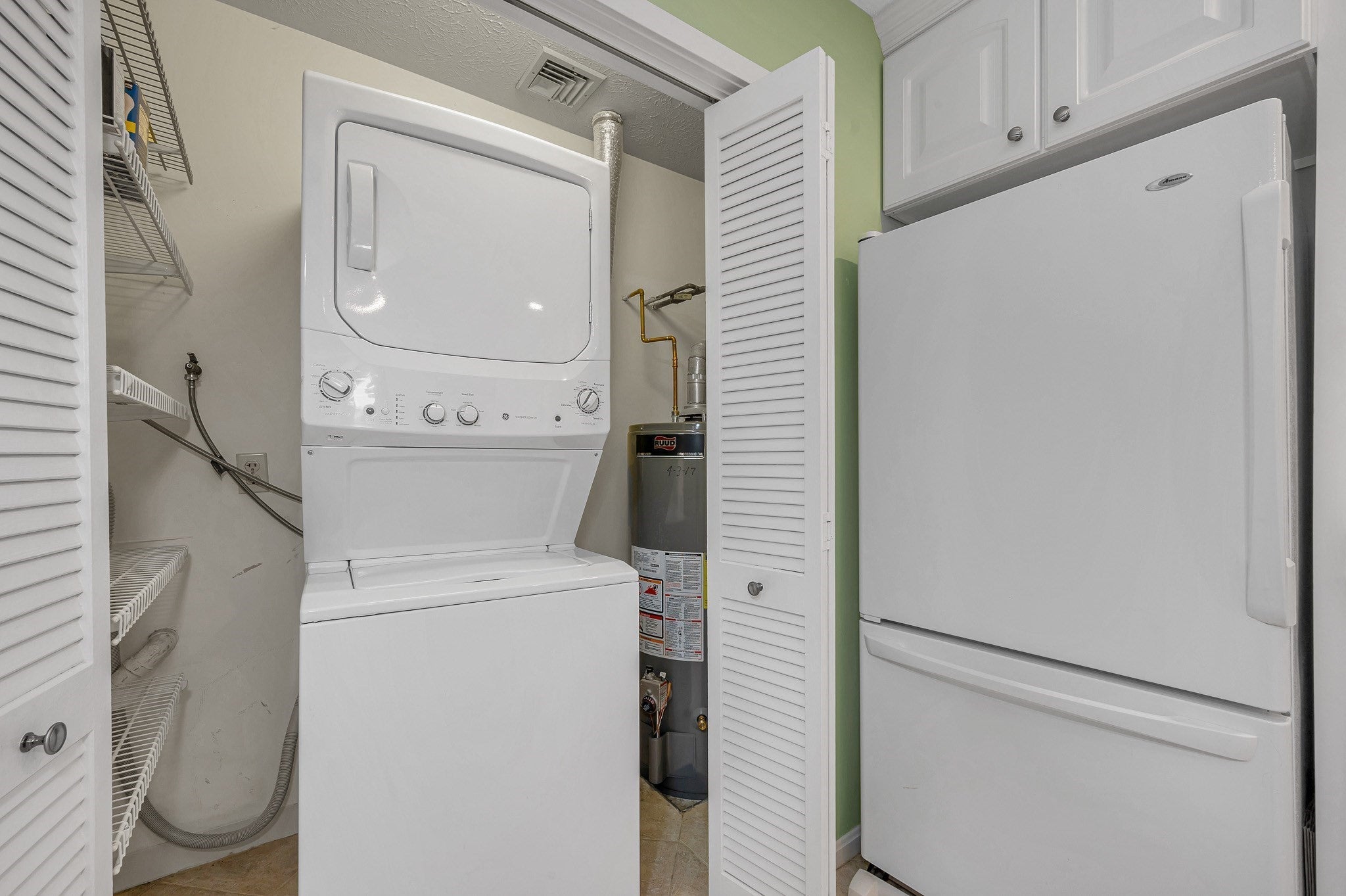 21 Dallas Dr #202, Dracut, MA, 21 Dallas Dr #202, Dracut, MA Photo #6