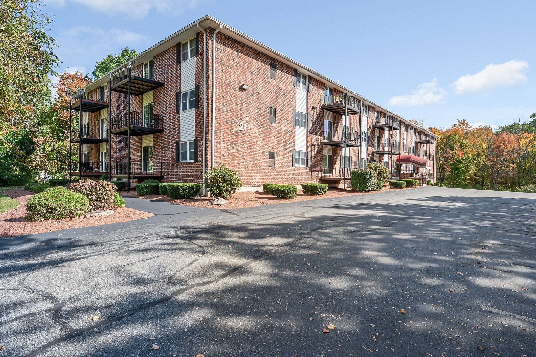 21 Dallas Dr #202, Dracut, MA, 21 Dallas Dr #202, Dracut, MA Photo #29
