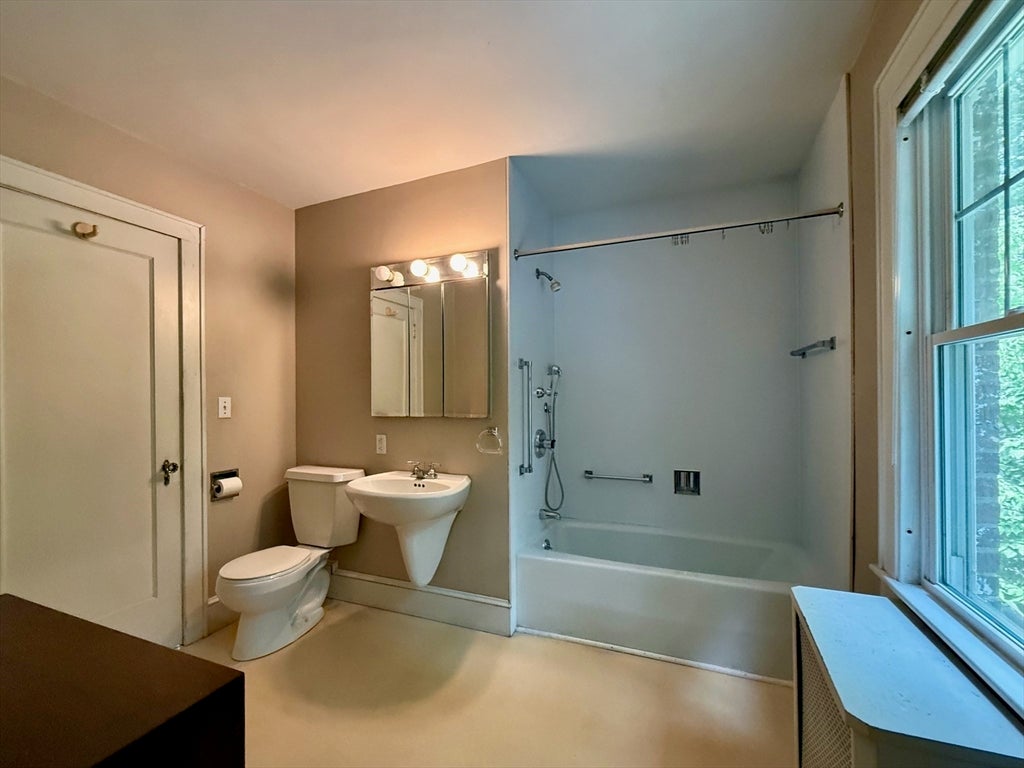 39 Hillside Rd, Northampton, MA, 39 Hillside Rd, Northampton, MA Photo #20
