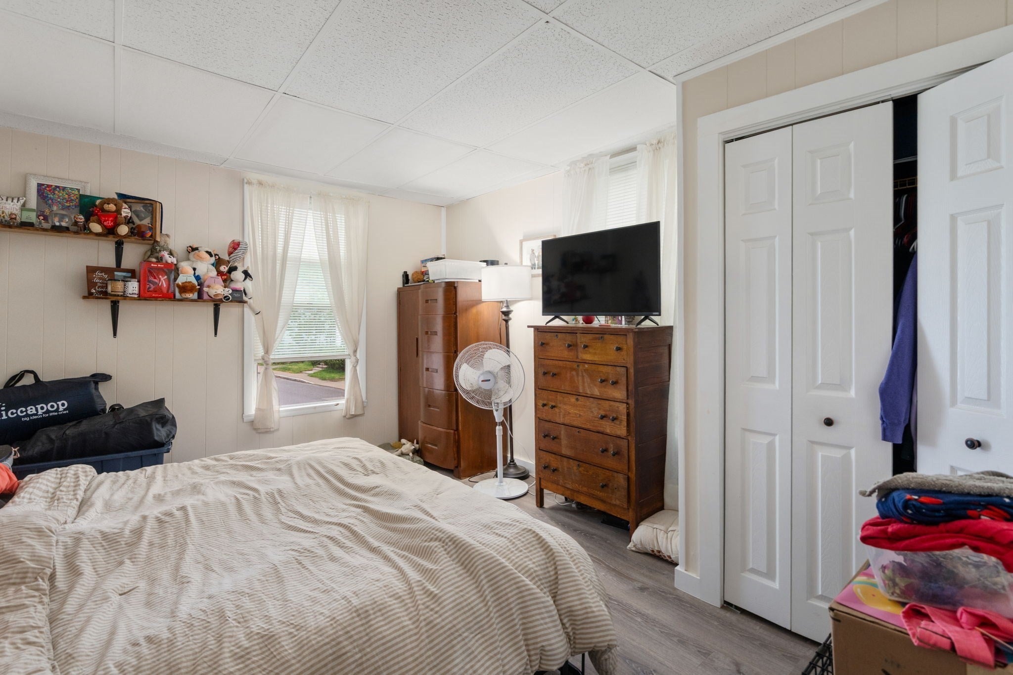 11-15 5th Ave, Webster, MA Photo #15