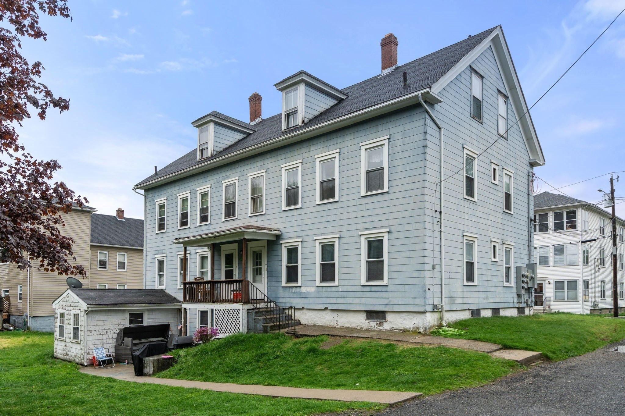 11-15 5th Ave, Webster, MA Photo #5