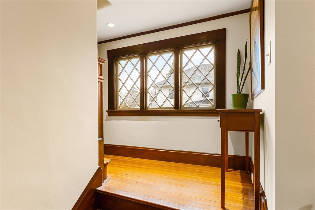 Needham, Massachusetts 02492, United States, 4 Bedrooms Bedrooms, ,3 BathroomsBathrooms,Residential,Active,95895