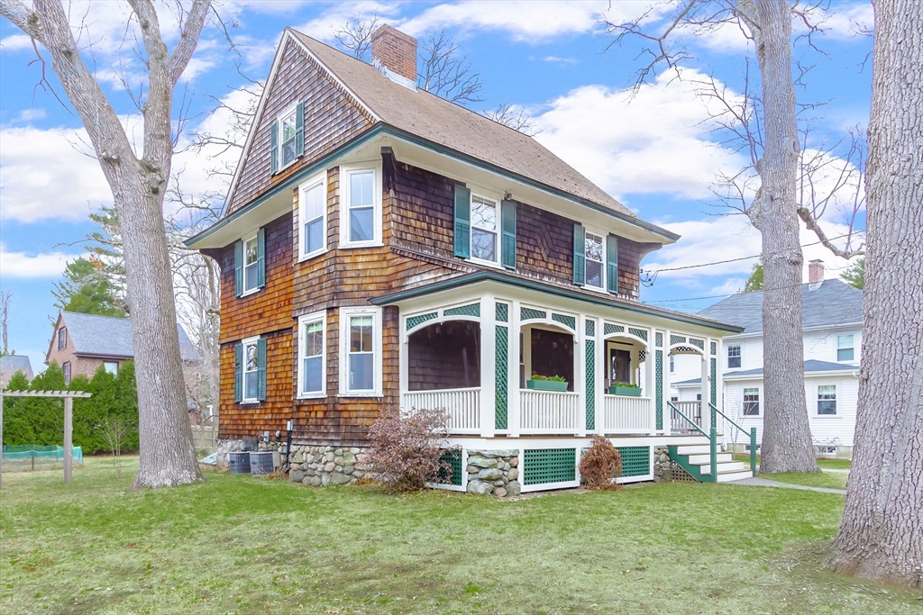 25 Bradford St