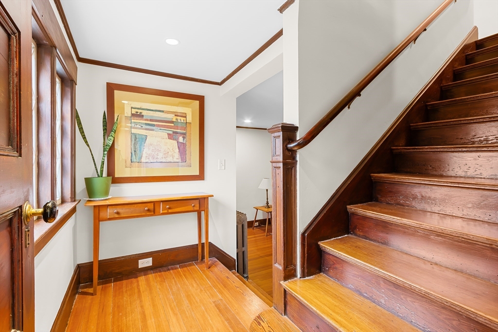 Needham, Massachusetts 02492, United States, 4 Bedrooms Bedrooms, ,3 BathroomsBathrooms,Residential,Active,95895