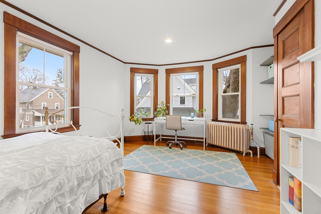 Needham, Massachusetts 02492, United States, 4 Bedrooms Bedrooms, ,3 BathroomsBathrooms,Residential,Active,95895