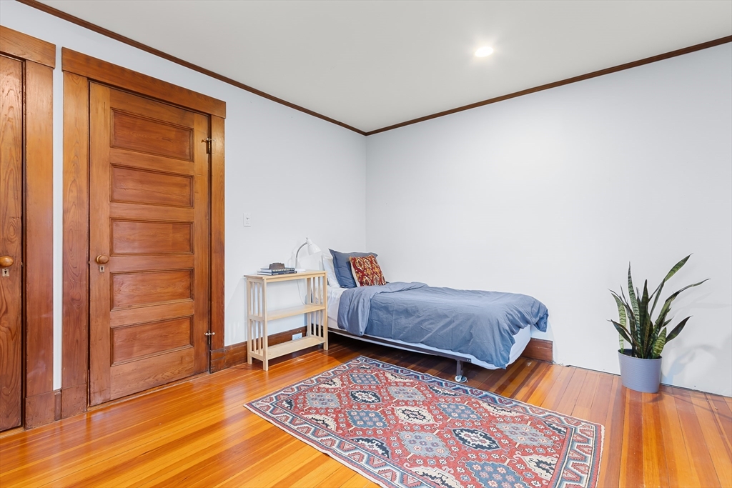 Needham, Massachusetts 02492, United States, 4 Bedrooms Bedrooms, ,3 BathroomsBathrooms,Residential,Active,95895