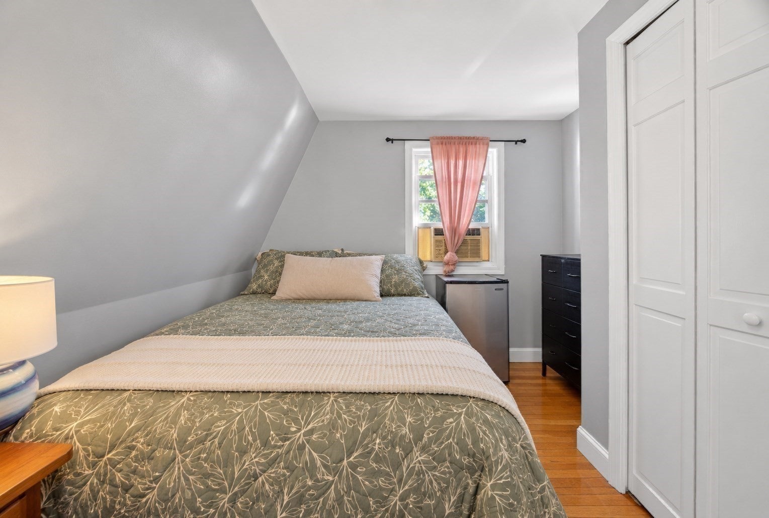 40 Avalon St, Revere, MA Photo #10