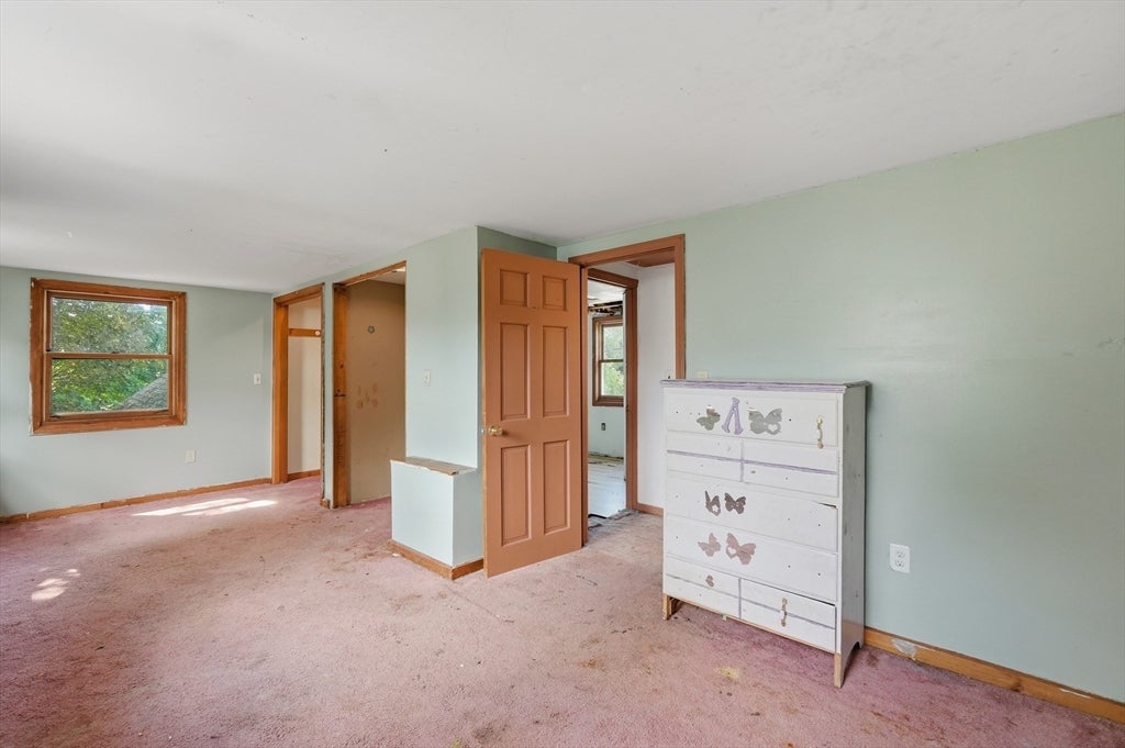 18 Linfield St, Holbrook, MA Photo #13
