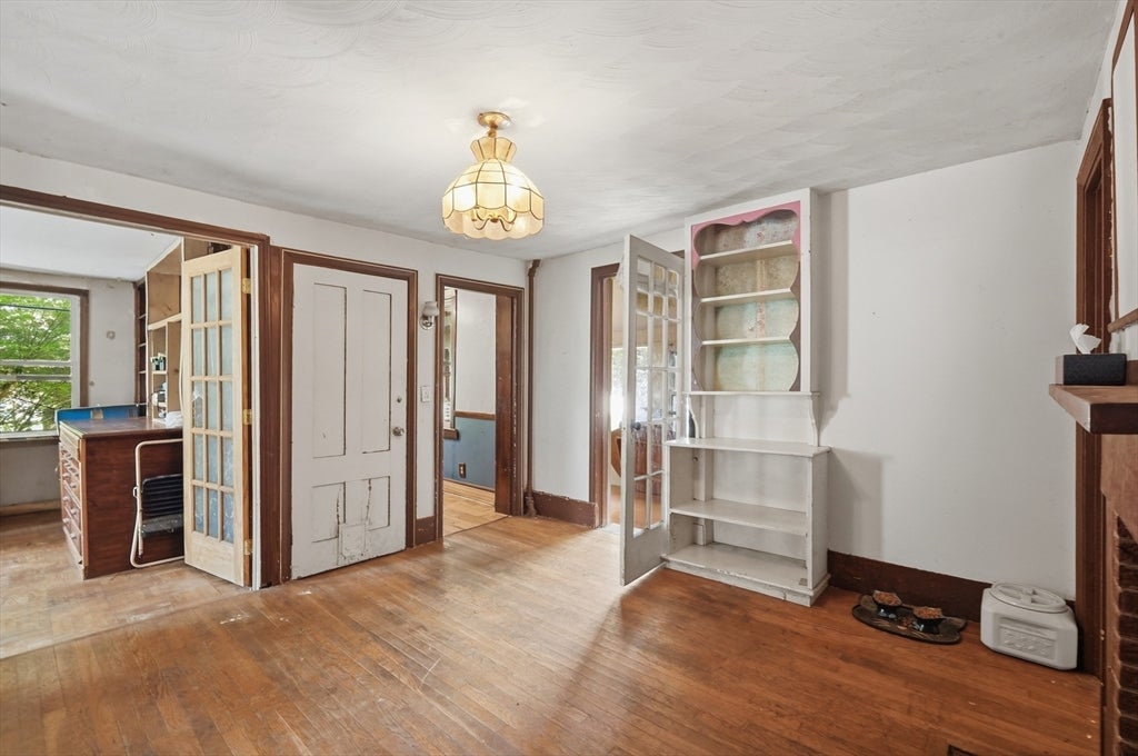 18 Linfield St, Holbrook, MA Photo #25