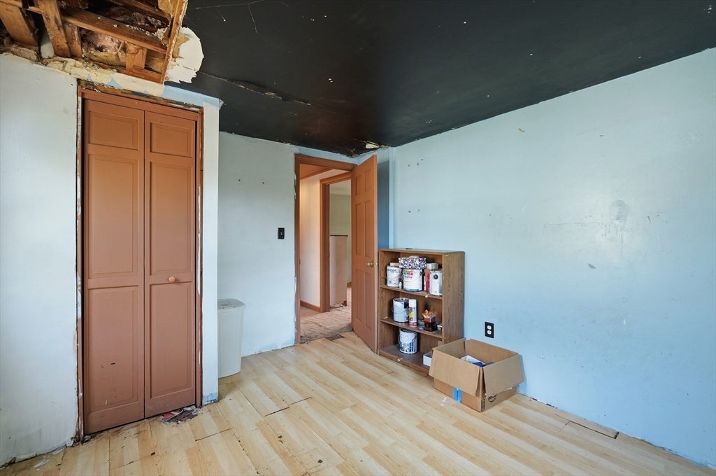 18 Linfield St, Holbrook, MA Photo #10