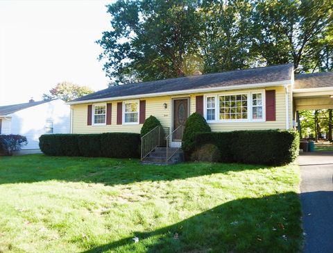 Photo of 12 Gordon Drive, Holyoke, MA 01040 (MLS # 73442190)