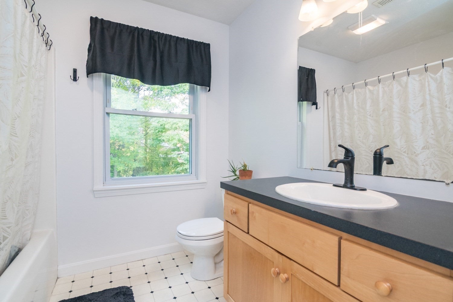 7 Emily Ln, Amherst, MA, 7 Emily Ln, Amherst, MA Photo #35