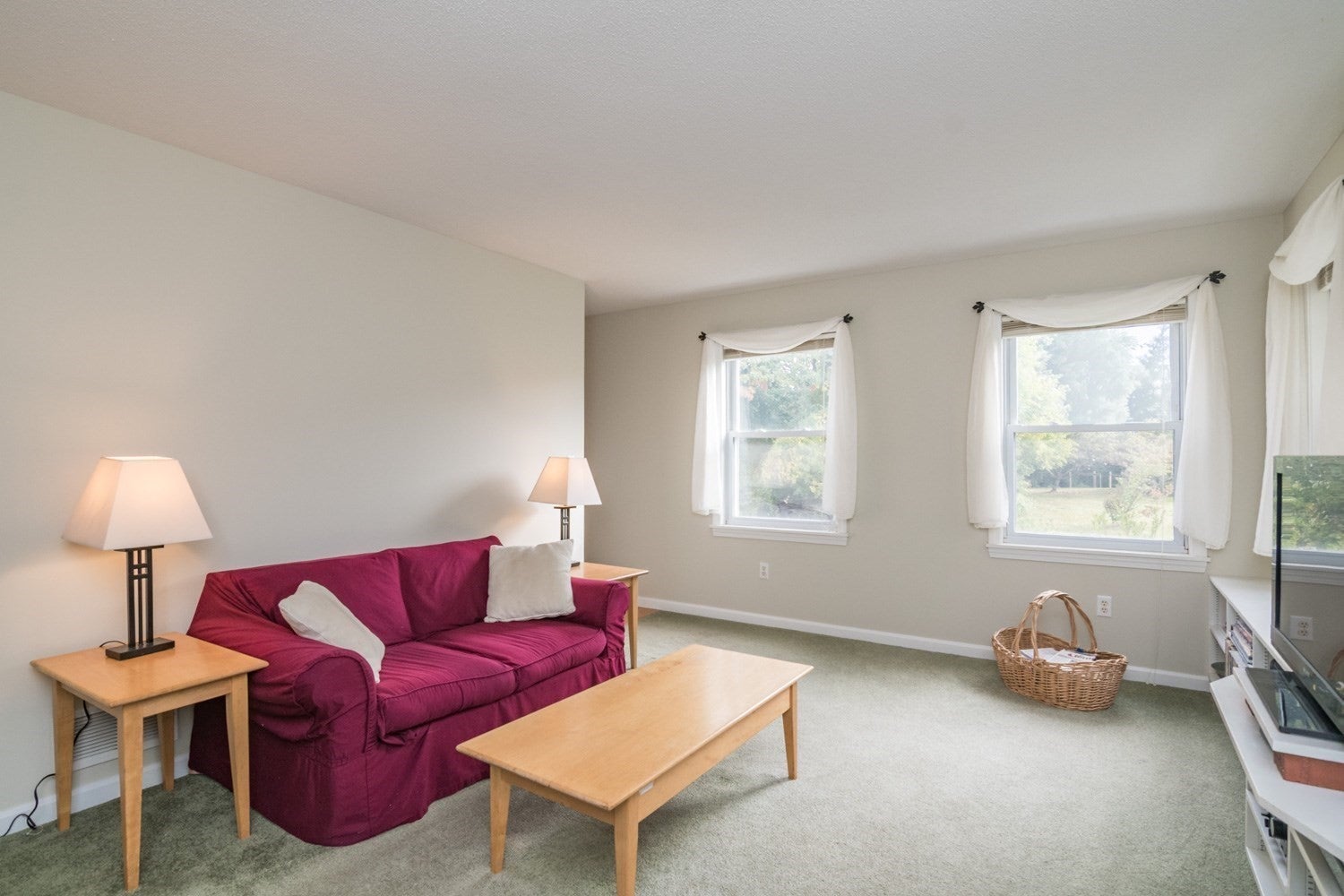 7 Emily Ln, Amherst, MA, 7 Emily Ln, Amherst, MA Photo #21