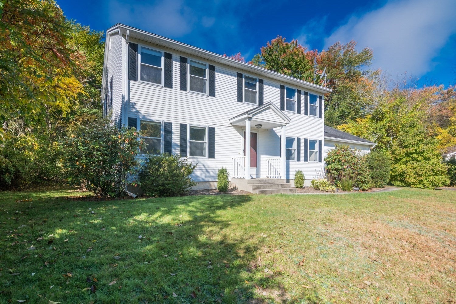 7 Emily Ln, Amherst, MA, 7 Emily Ln, Amherst, MA Photo #3